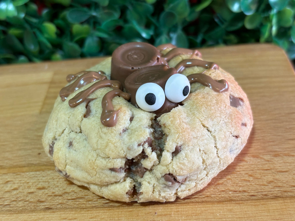 Spooky Rolo Spiders