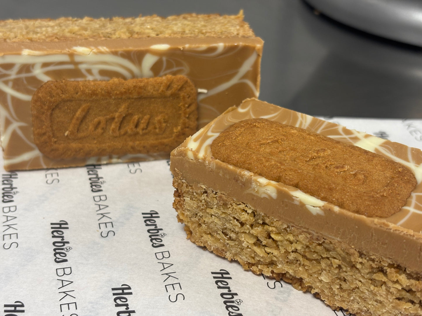Lotus Biscoff Flapjack Bar