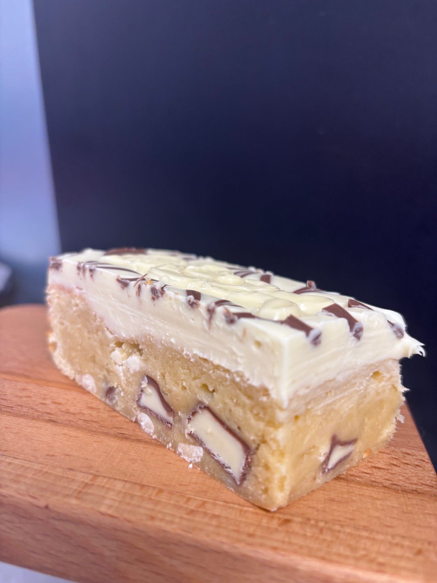Kinder Bar & MilkyBar Kind Blondie