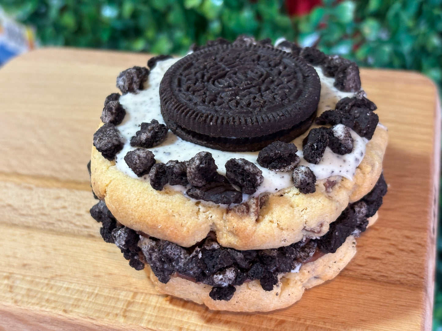 Oreo Cookies & Cream Whoopie Cookie