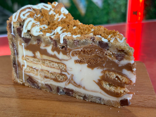 a NEW!! Lotus & Ginger Crunch Cookie Pie