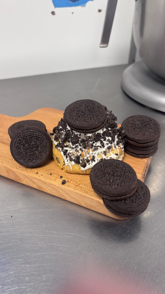Oreo Egg Stuffed NYC Cookie