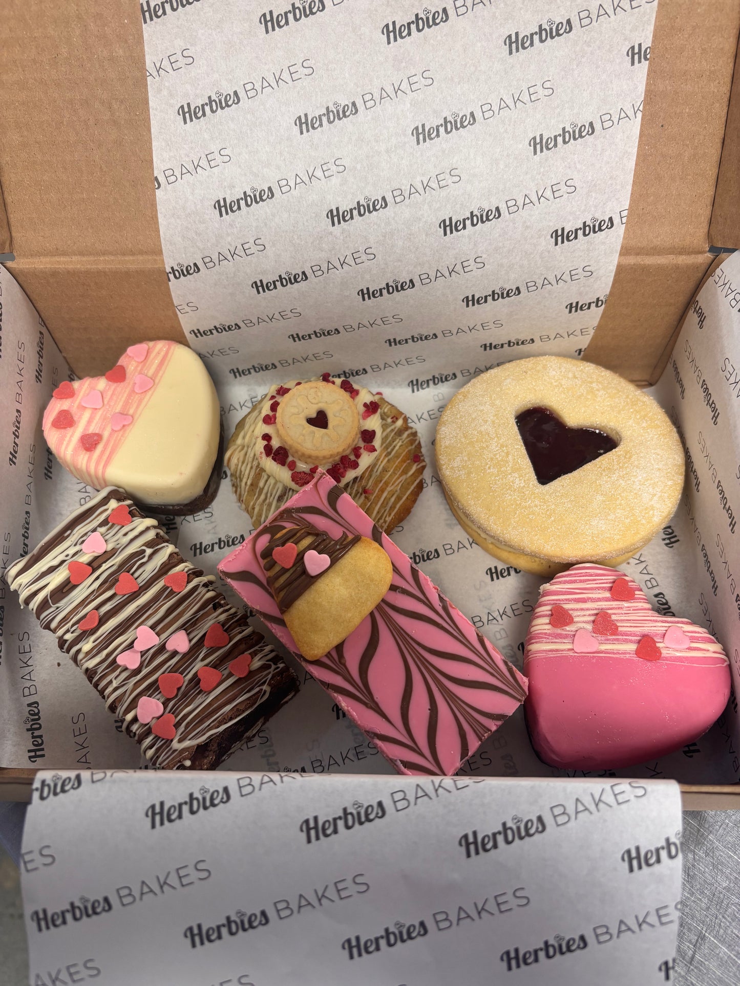 Valentine’s Treat Box of 6