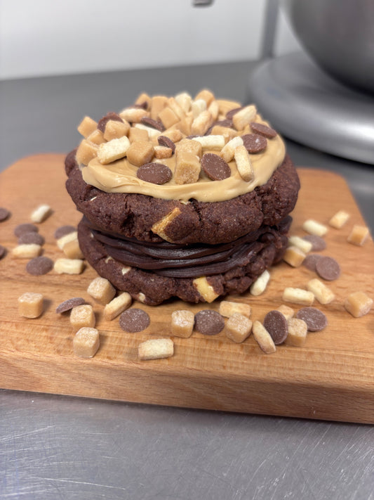 Chocolate Twix Whoopie Cookie