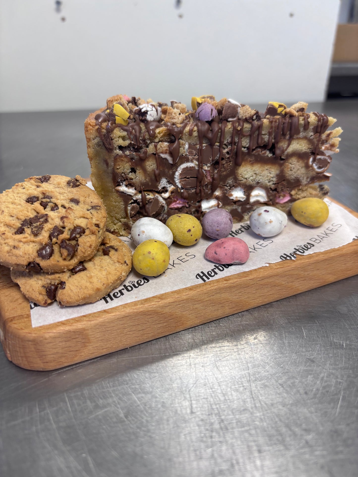 Maryland Cookie & Mini Eggs Rocky Road - Cookie Pie