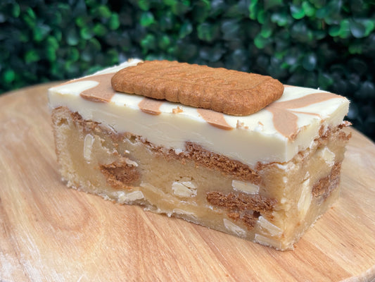 Lotus Biscoff & White Chocolate Blondie