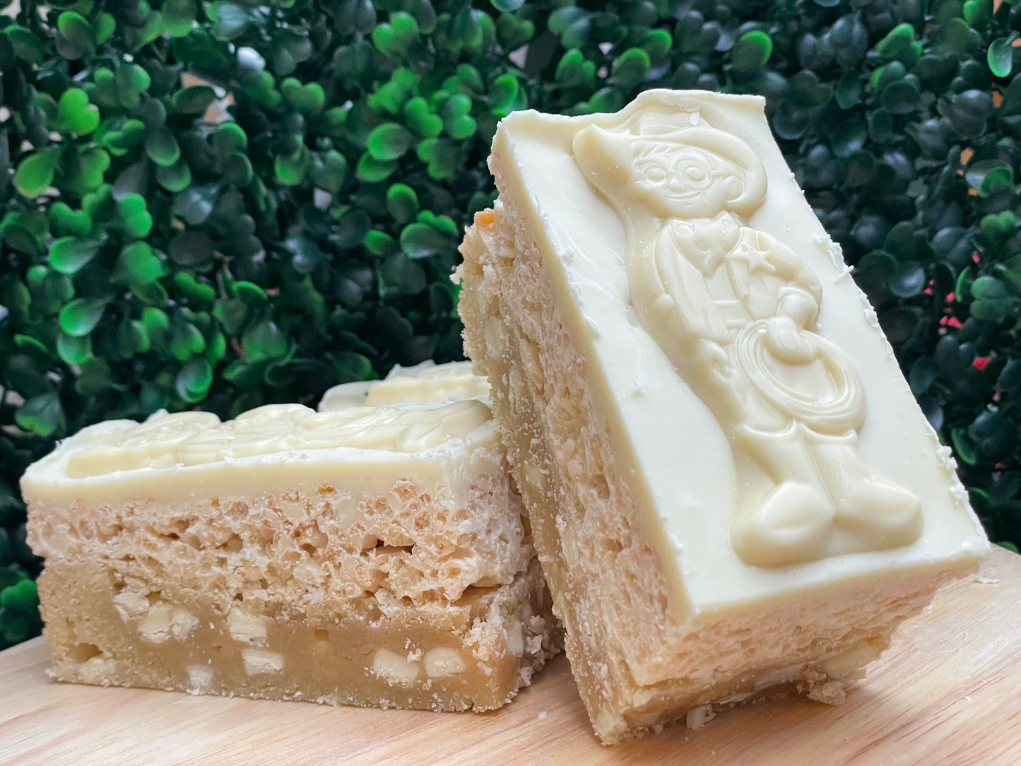 Milky Bar Krispie Blondie